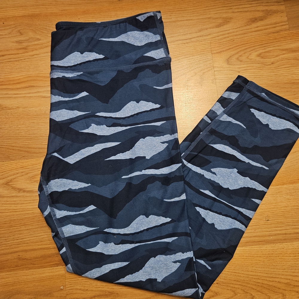 NWOT Kyodan Blue Camo Base Layer